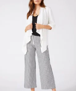 Karen Kane Cropped Wide Leg Pant Women’s Bottoms 9 Karen Kane Cropped Wide Leg Pant Women’s Bottoms