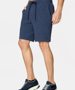 Men’s Bottoms 7 Diamonds Restoration Performance Short