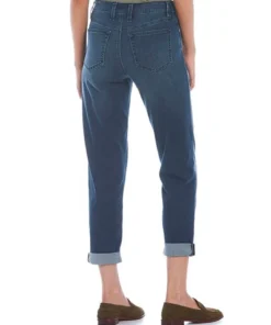 Tommy Bahama Leila Slim Boyfriend Jeans