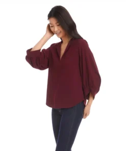 Women’s Tops Karen Kane Split Neck Top 8 Women’s Tops Karen Kane Split Neck Top