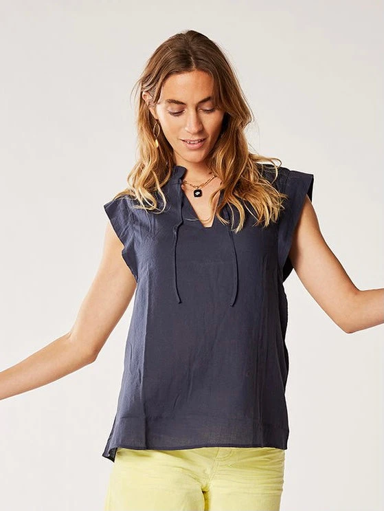 Carlotti Carve Designs Larkin Shirt 9 Carlotti Carve Designs Larkin Shirt